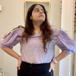 Cute lilac puffed sleeve top